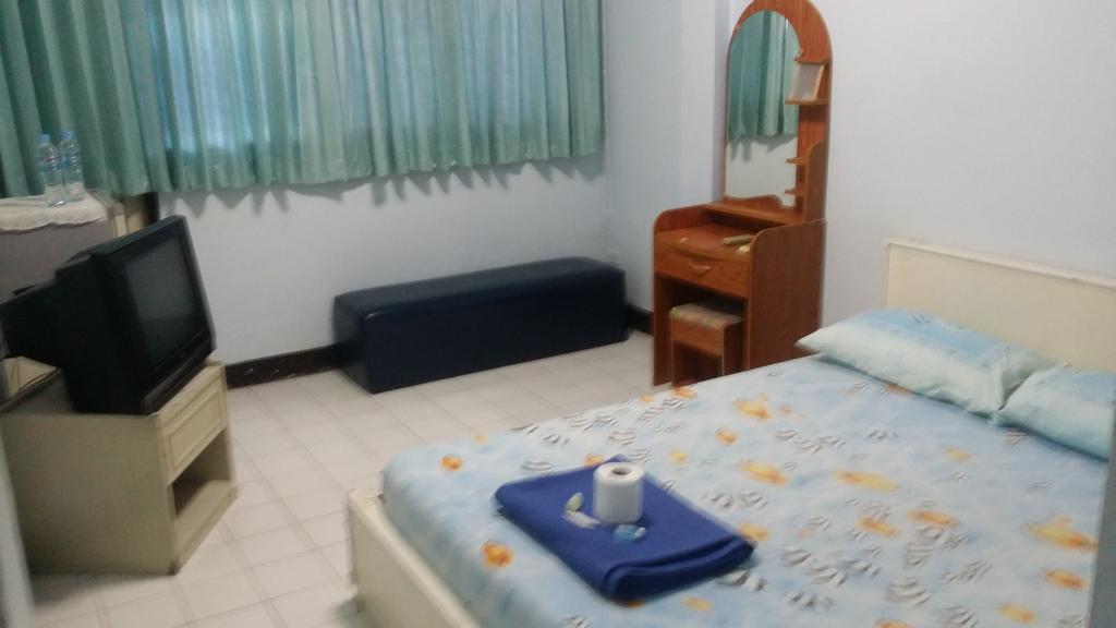 Parfun Guesthouse Ban Nai Rai Exterior photo