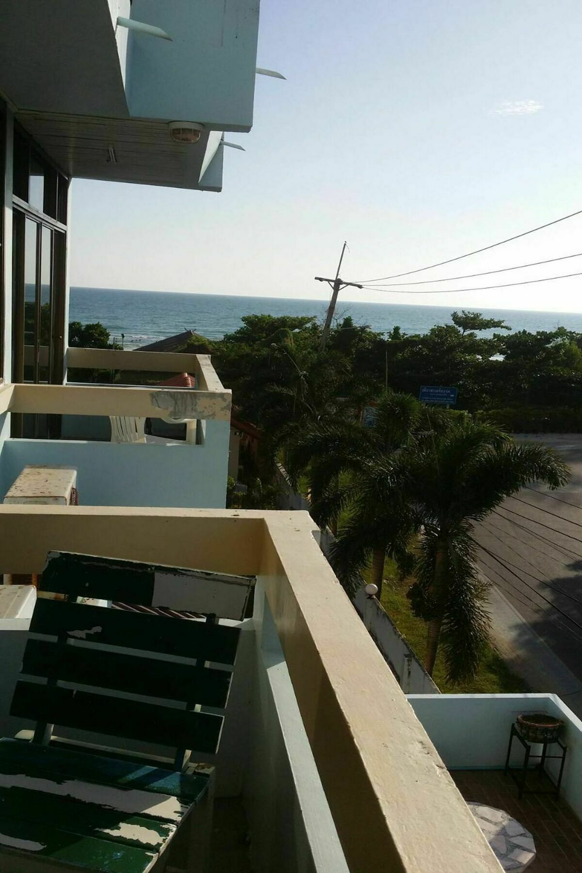 Parfun Guesthouse Ban Nai Rai Exterior photo