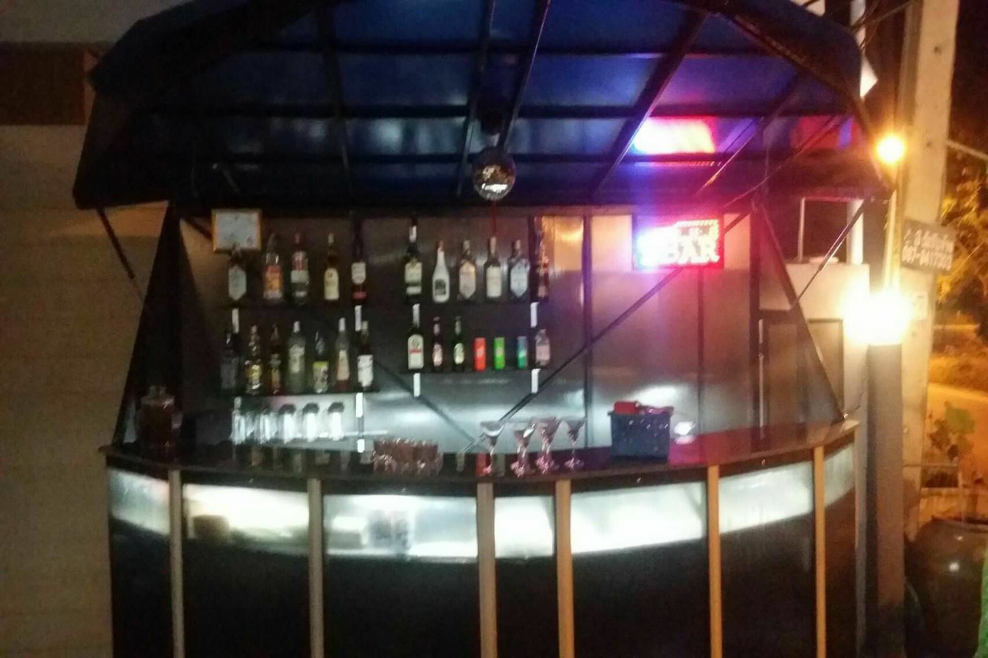 Parfun Guesthouse Ban Nai Rai Exterior photo